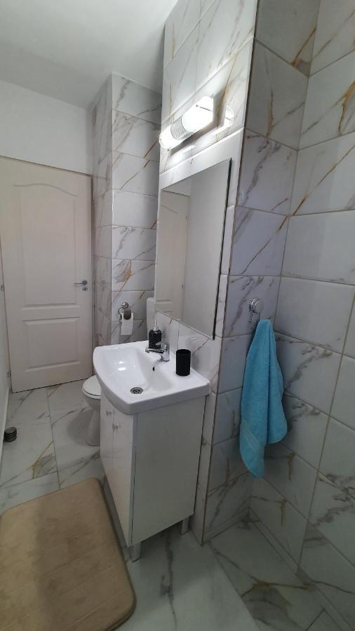 Apartament Estera Apartment Oradea Exterior foto